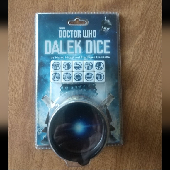 BBC Doctor Who The Card Game Classic Doctors Addition Martin Wallace - Picture 1 of 3